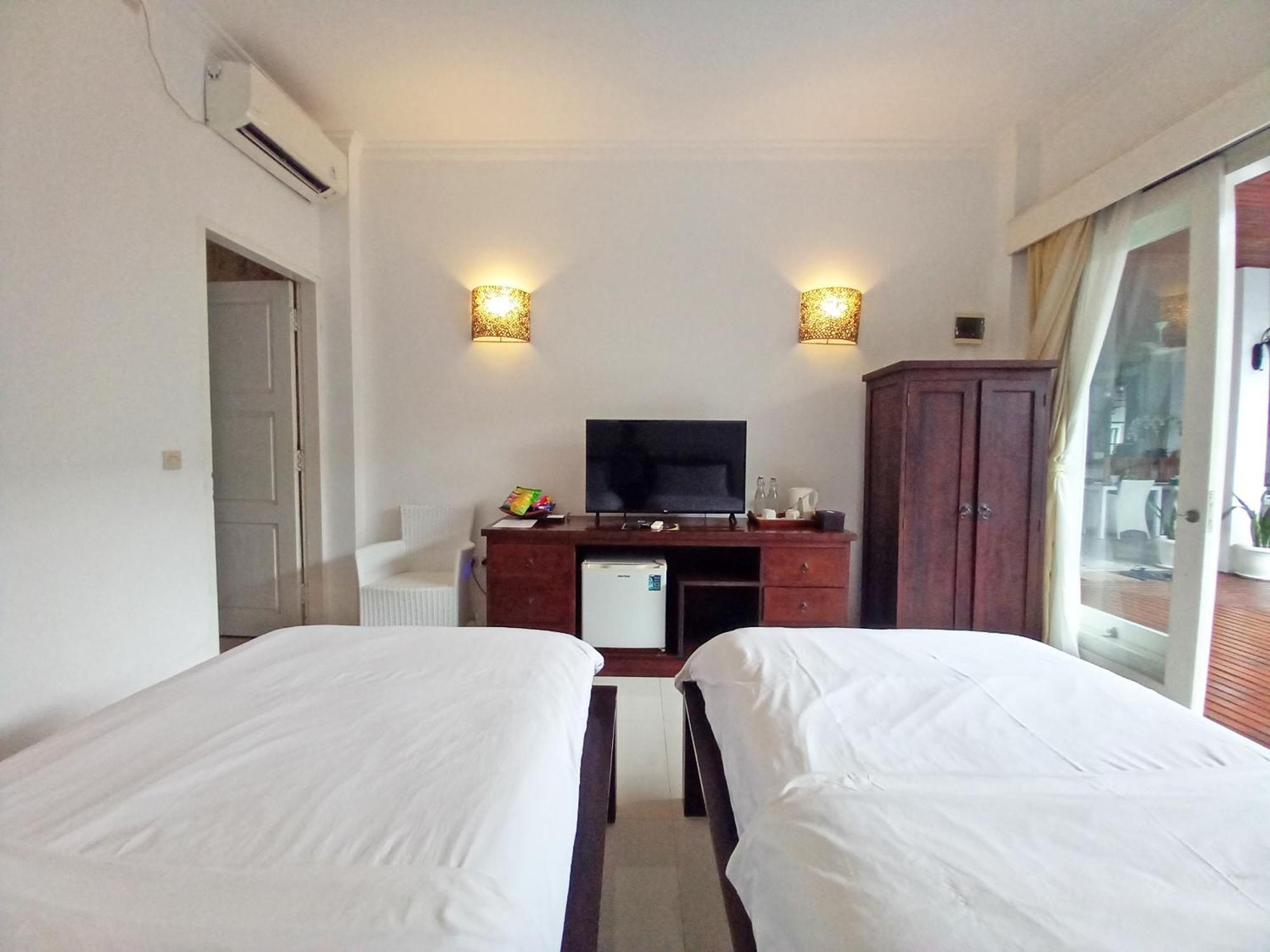 Lumiere Hotel Τζίλι Τραγουανγκάν Δωμάτιο φωτογραφία